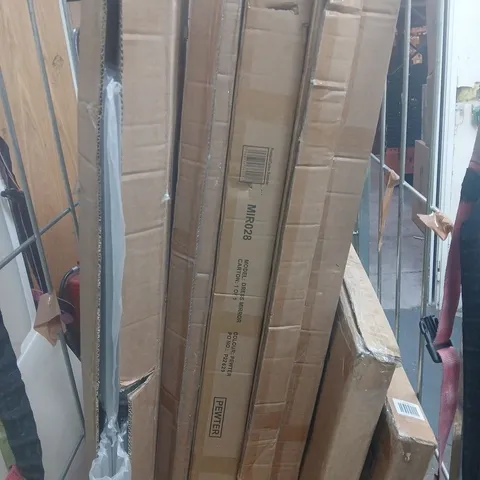 APPROXIMATELY 6 ASSORTED MIRRORS TO INCLUDE DRESS MIRROR, TALL RECTANGULAR MIRROR, SQAURE MIRROR, ETC - COLLECTION ONLY
