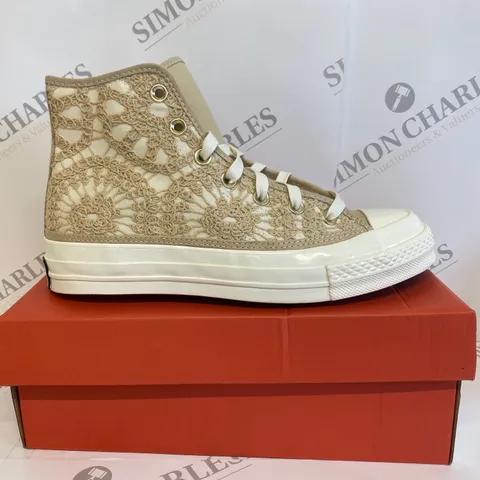 BOXED PAIR OF CONVERSE CHUCK 70 HI OAT MILK SHOES SIZE EU39