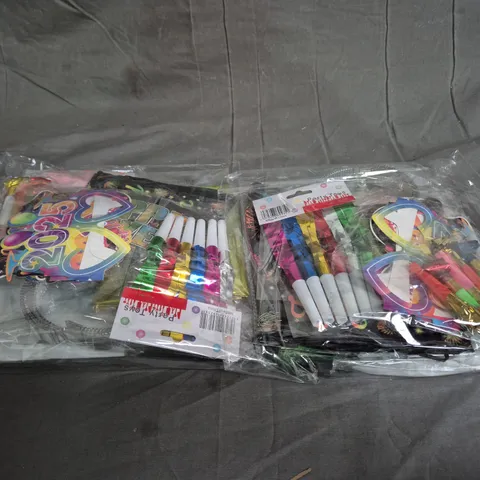 LARGE QUANTITY OF ASSORTED PARTY ITEMS 