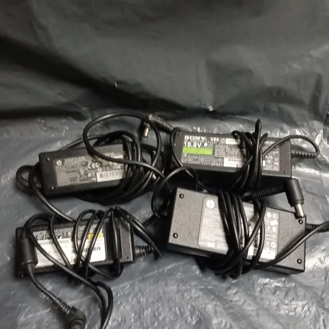 APPROXIMATELY 20 ASSORTED BRANDED LAPTOP CHARGERS 