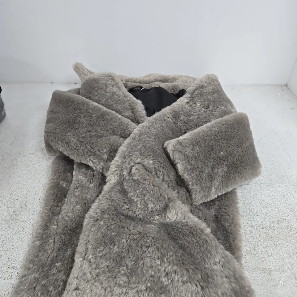BODEN WOMEN'S BLACK FAUX FUR COAT, UK 14R