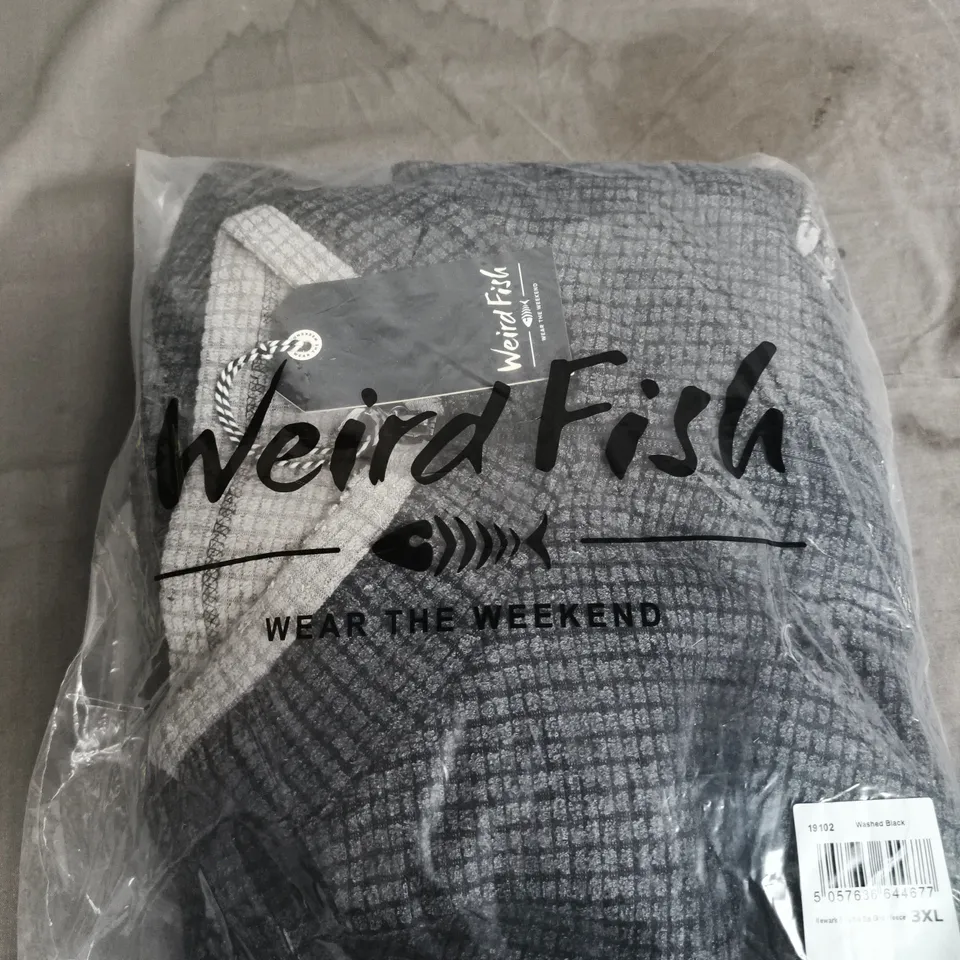 WEIRD FISH NEWARK ECO 1/4 ZIP GRID FLEECE – WASHED BLACK, UK 3XL