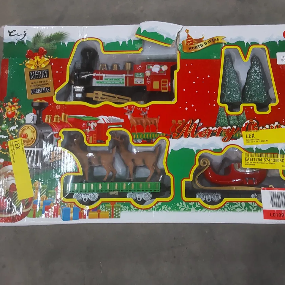 BOXED TRAIN SET WITH REINDEER AND SLEIGH 