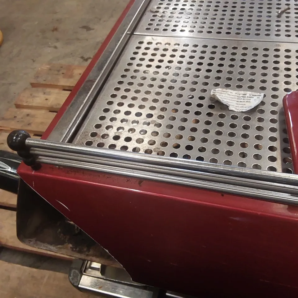 LA MARZOCCO COMMERCIAL 3 GROUP COFFEE MACHINE