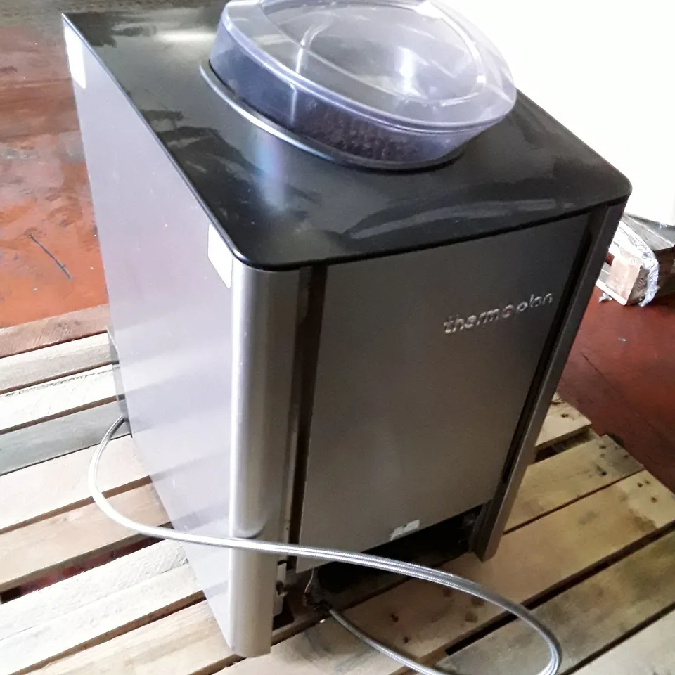 THERMOPLAN BLACK&WHITE FULLY AUTOMATIC COFFEE MACHINE