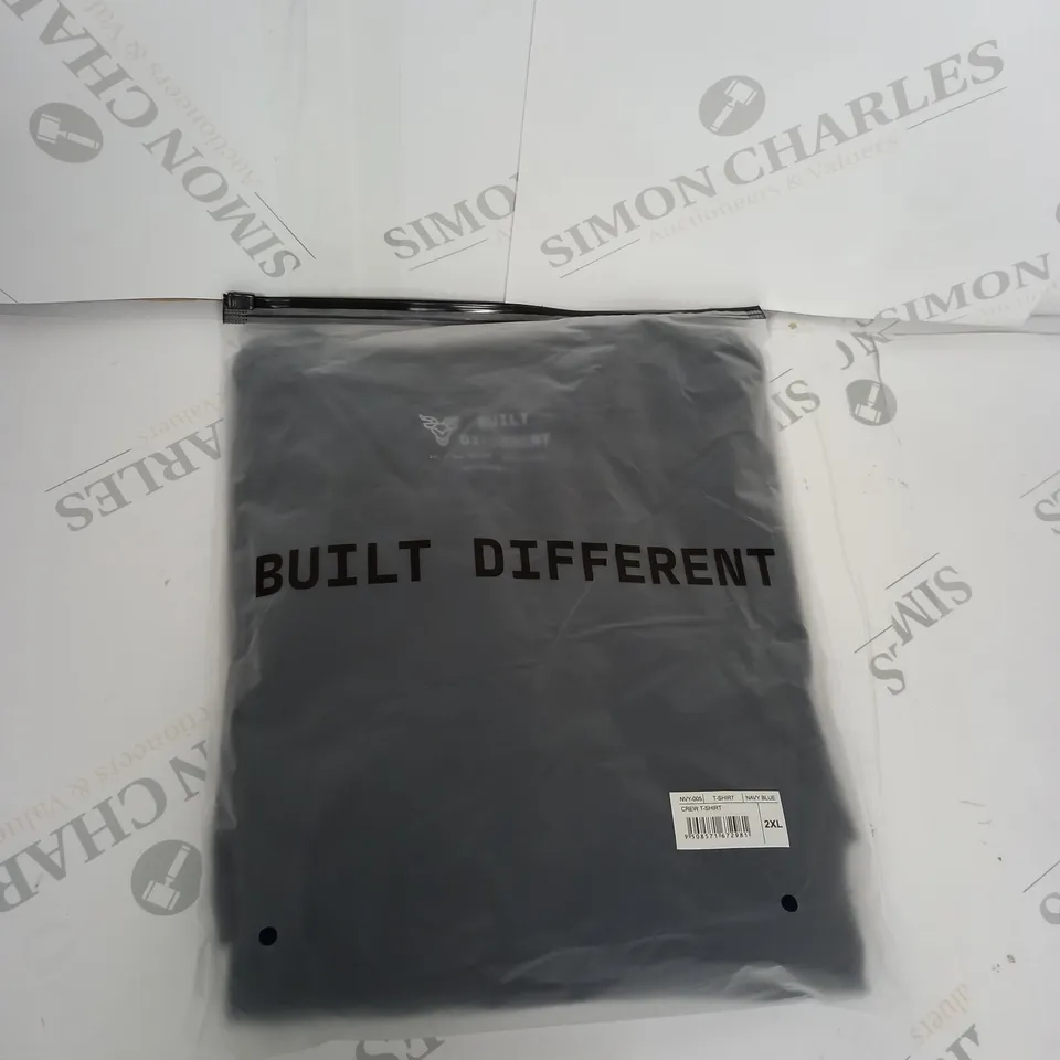 BAGGED BUILT DIFFERENT CREW T-SHIRT SIZE 2XL