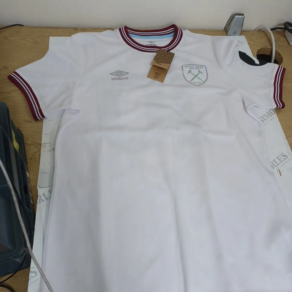 LARGE WEST HAM AWAY SHIRT 