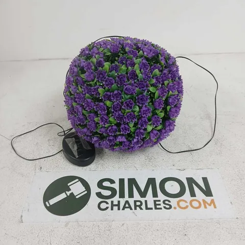 SOLAR TOPIARY HANGING DECORATIVE FAUX FLORAL BALL IN PURPLE/GREEN