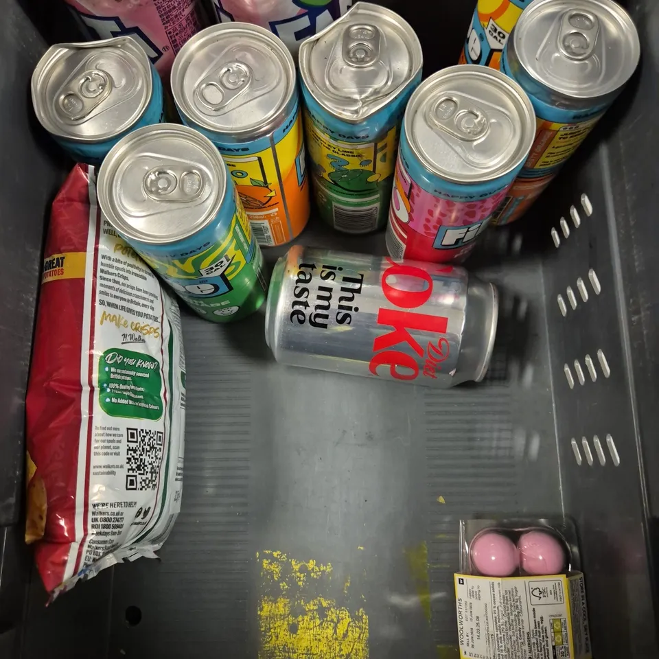 APPROXIMATELY 15 ASSORTED FOOD/DRINK PRODUCTS TO INCLUDE DAIRY MILK, FANTA, HERBAL TEA ETC 