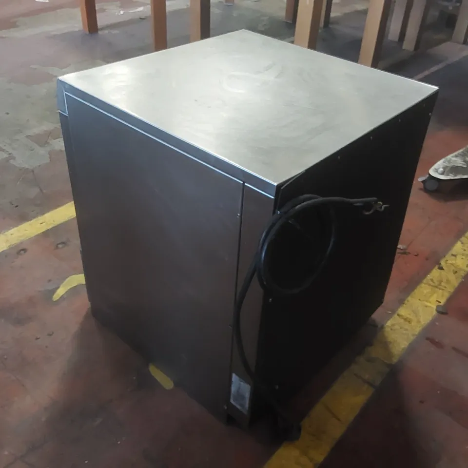 WINTERHALTER COMMERCIAL DISHWASHER