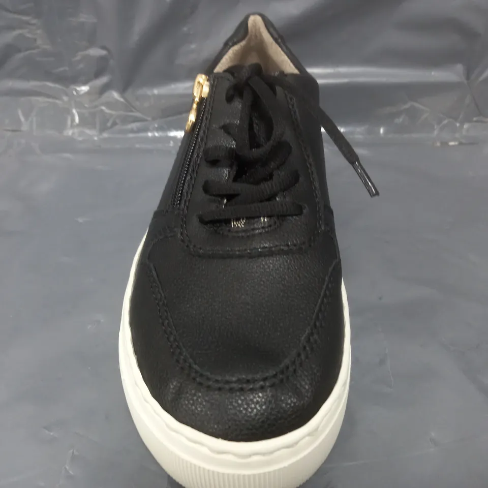 PAIR OF RIEKER CHUNKY SOLE ZIP TRAINERS IN BLACK SIZE 6