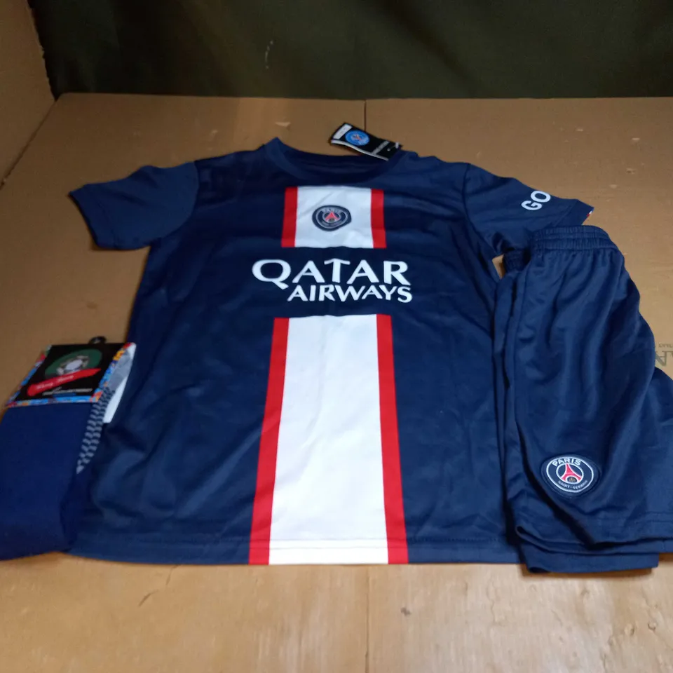PSG FC FULL HOME KIT WITH NEYMAR JR 10 SIZE 24
