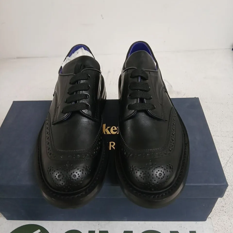 TRICKER'S BURBERRY DERBY SHOES - BLACK LEATHER, UK 5