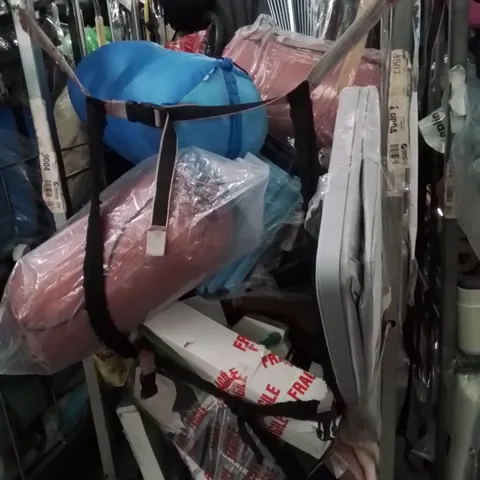 CAGE OF ASSORTED HOUSEHOLD GOODS AND PRODUCTS TO INCLUDE;WASHING BASKET,BIKE HELMET,DOG CAGE 