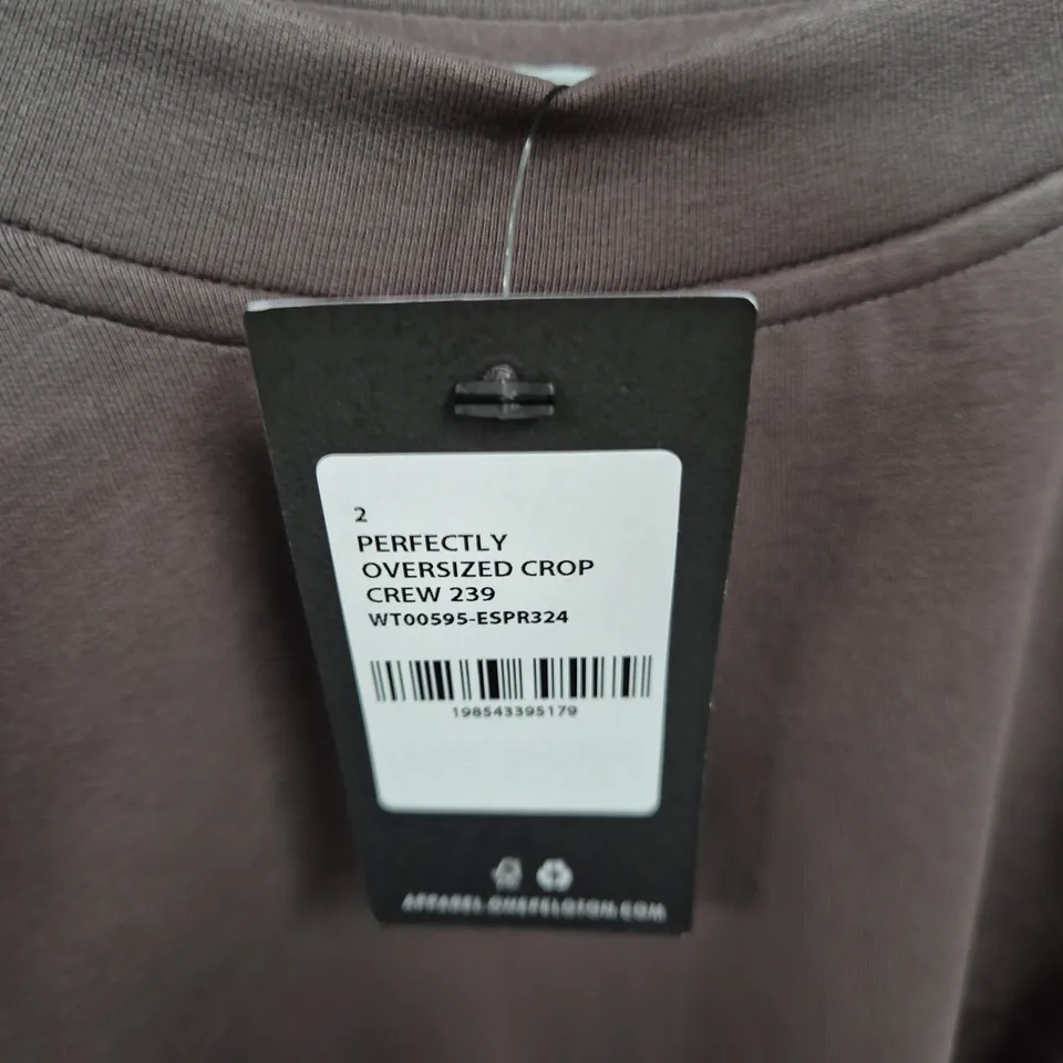PELOTON OVERSIZED CROP CREW SWEATSHIRT – BROWN, SIZE 2