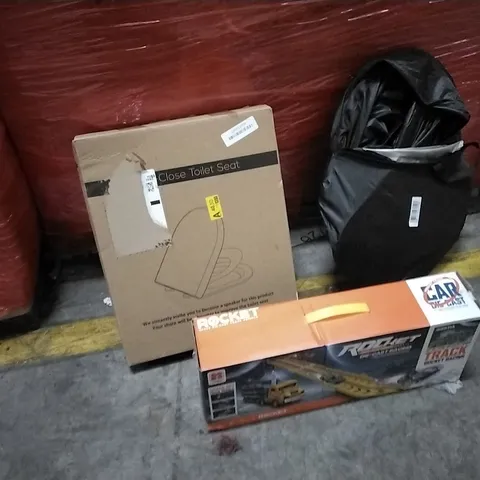 PALLET OF ASSORTED PRODUCTS AND HOUSEHOLD GOODS TO INCLUDE;TOILET SEAT,KIDS GAME POP UP TENT