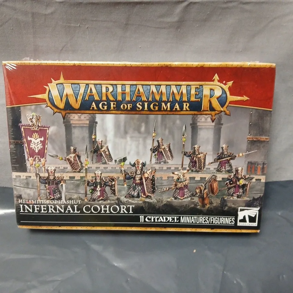 WARHAMMER AGE OF SIGMAR INFERNAL COHORT – BOXED SET (11 CITADEL MINIATURES)