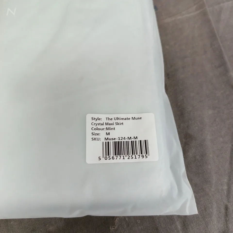 ODDMUSE MUSE THE ULTIMATE MUSE CRYSTAL MAXI SKIRT – MINT, SIZE M
