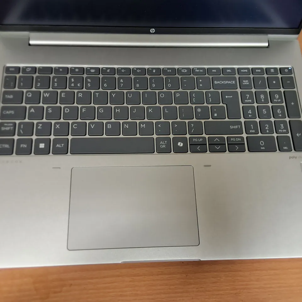 HP PROBOOK 460 G11 INTEL I5 ULTRA LAPTOP IN SILVER - 8Z677AV