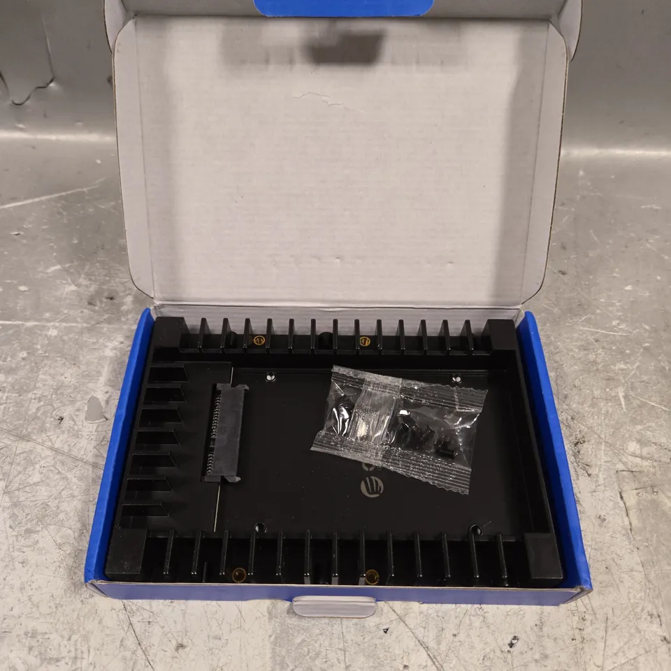 BOXED ORICO 2.5 TO 3.5" HARD DRIVE ADAPTER  