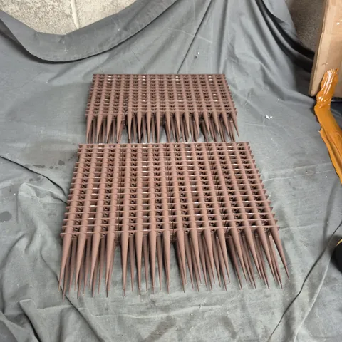  BROWN PLASTIC SPIKE MATS FOR GARDEN/LANDSCAPE USE