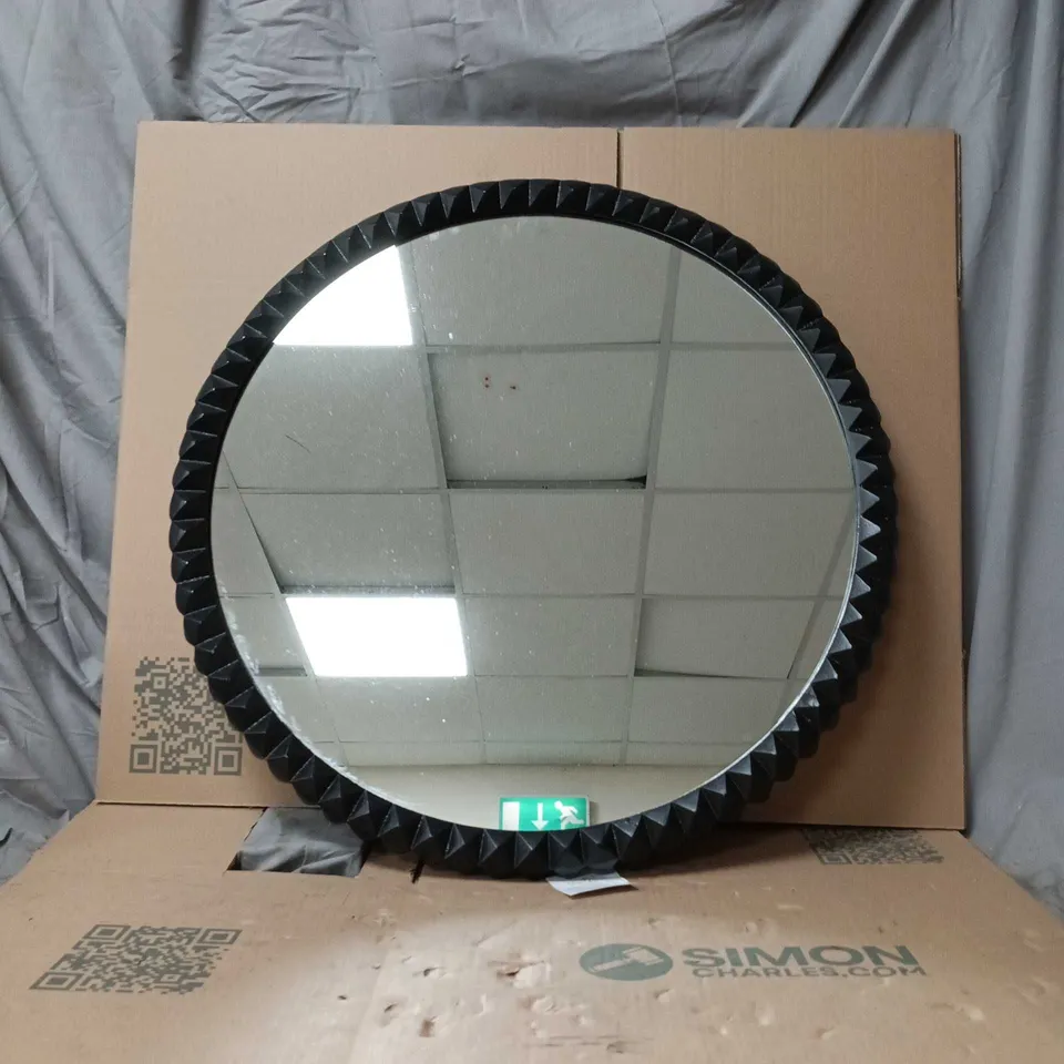 GREEN DECORE PARAGON BLACK ROUND WALL MIRROR BOXED