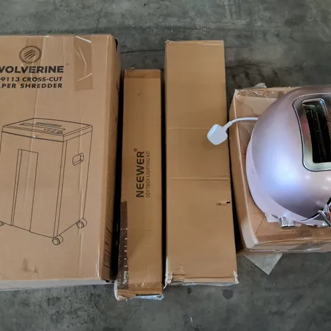 PALLET OF ASSORTED HOUSEHOLD ITEMS TO INCLUDE WOLVERINE  SHREDDER, TOASTER AND NEWER SOFTBOX LIGHTING KIT
