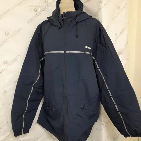 QUIKSILVER WATERPROOF OUTDOOR COAT IN NAVY SIZE L