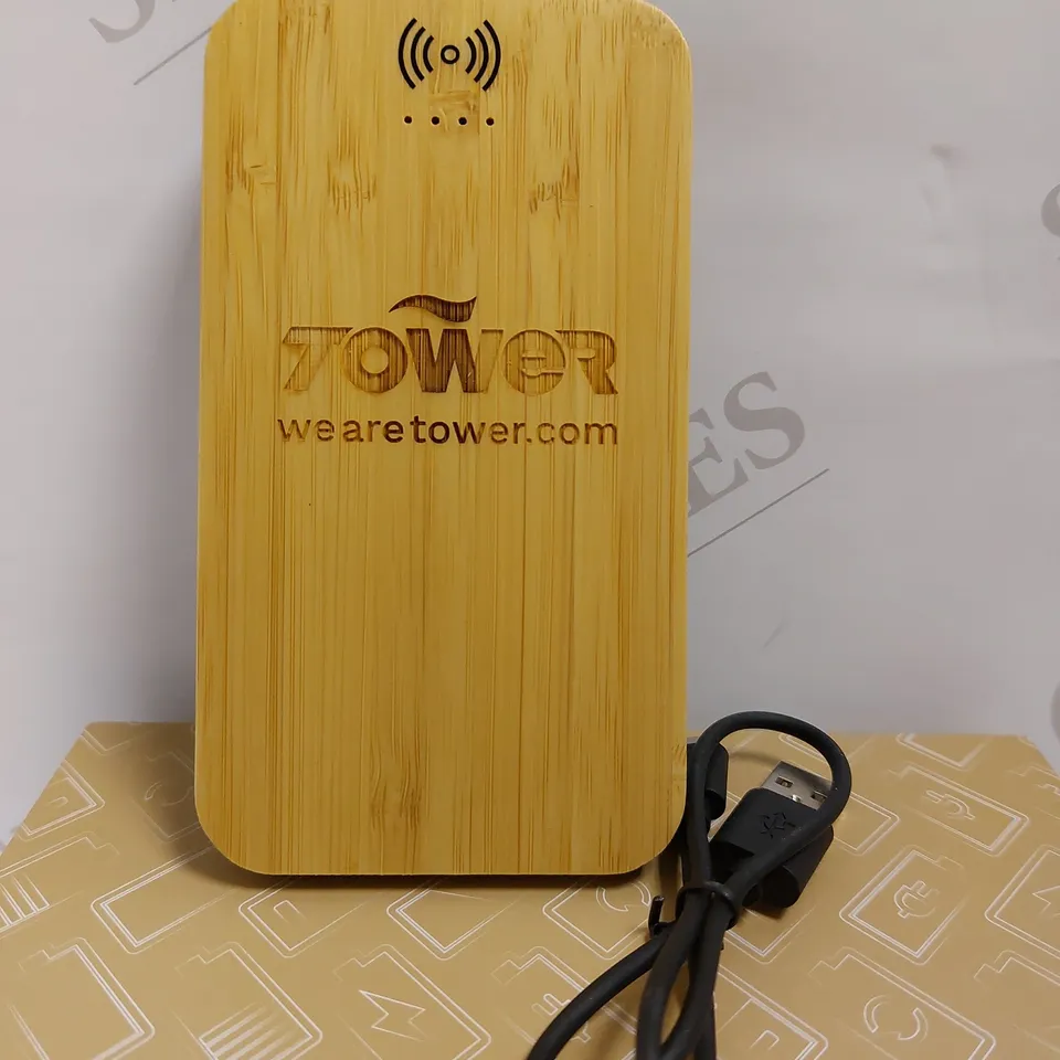 PF CONCEPT AVENUE BAMBOO AND FABRIC POWER BANK - 6000 MAH
