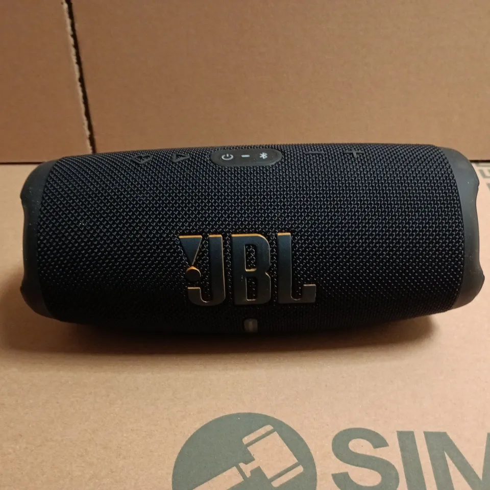 JBL PORTABLE BLUETOOTH SPEAKER – BLACK