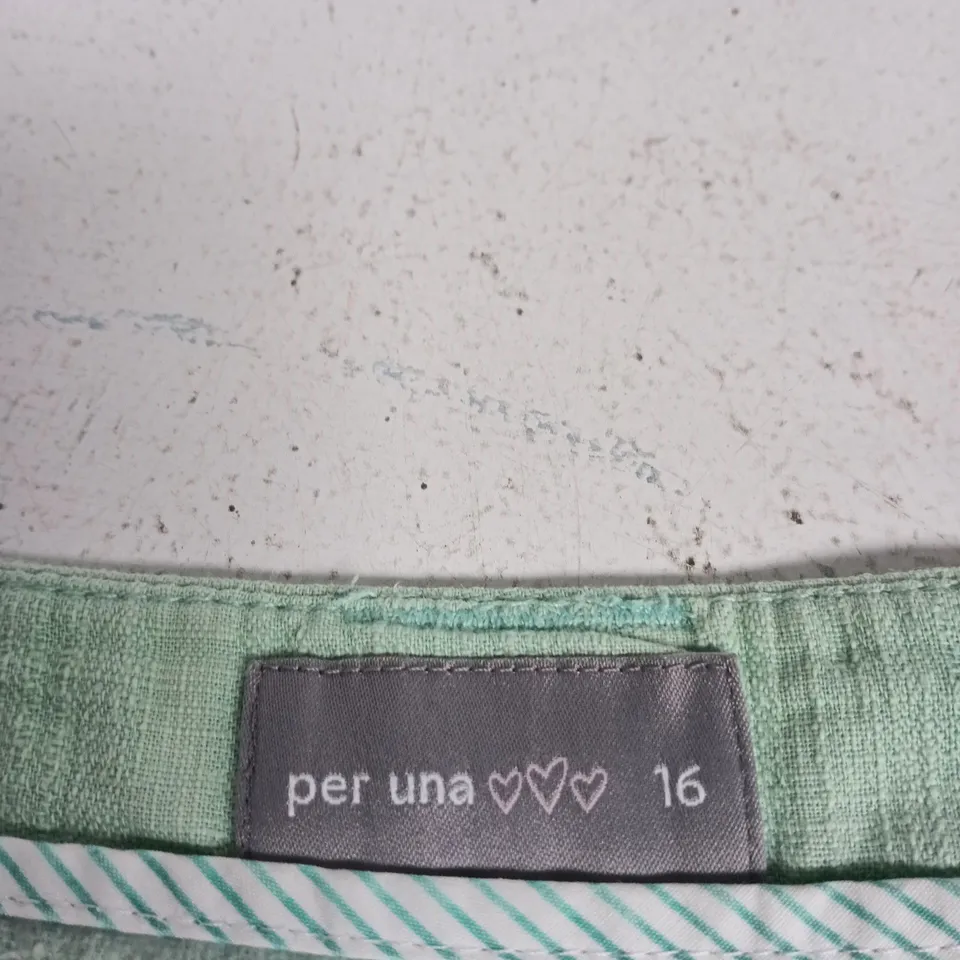 PER UNA WOMEN’S SHORTS – MINT GREEN, UK 16