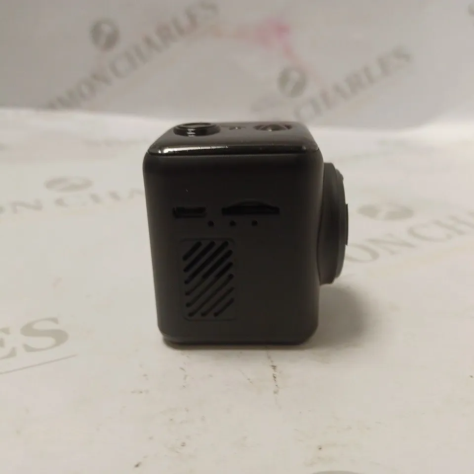 BOXED HD CAMERA  - BLACK