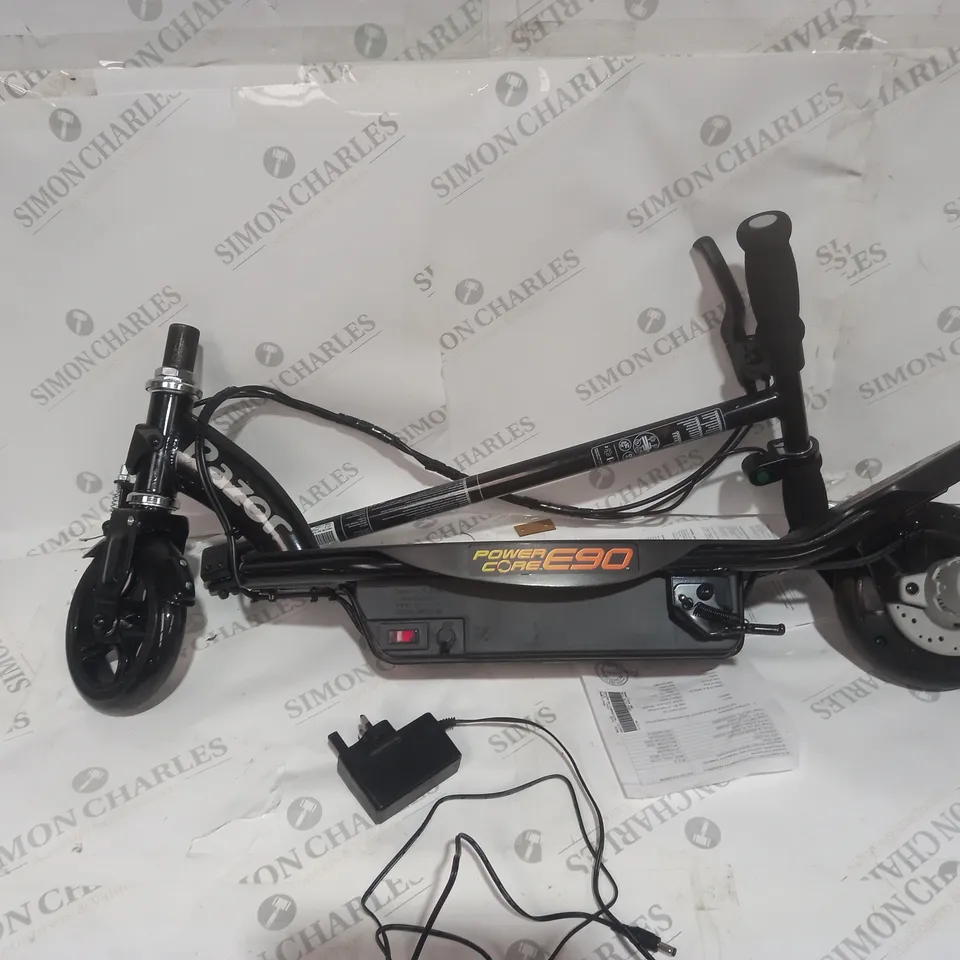 BOXED RAZOR POWERCORE E90 ELECTRIC SCOOTER IN BLACK - COLLECTION ONLY RRP £199.99