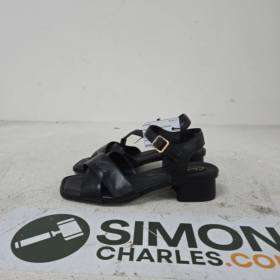 CLARKS BLACK SANDALS WITH CONTOUR CUSHION – WOMEN'S UK SIZE 7