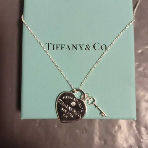 BOXED TIFFANY & CO RETURN TO TIFFANY HEART TAG WITH KEY 