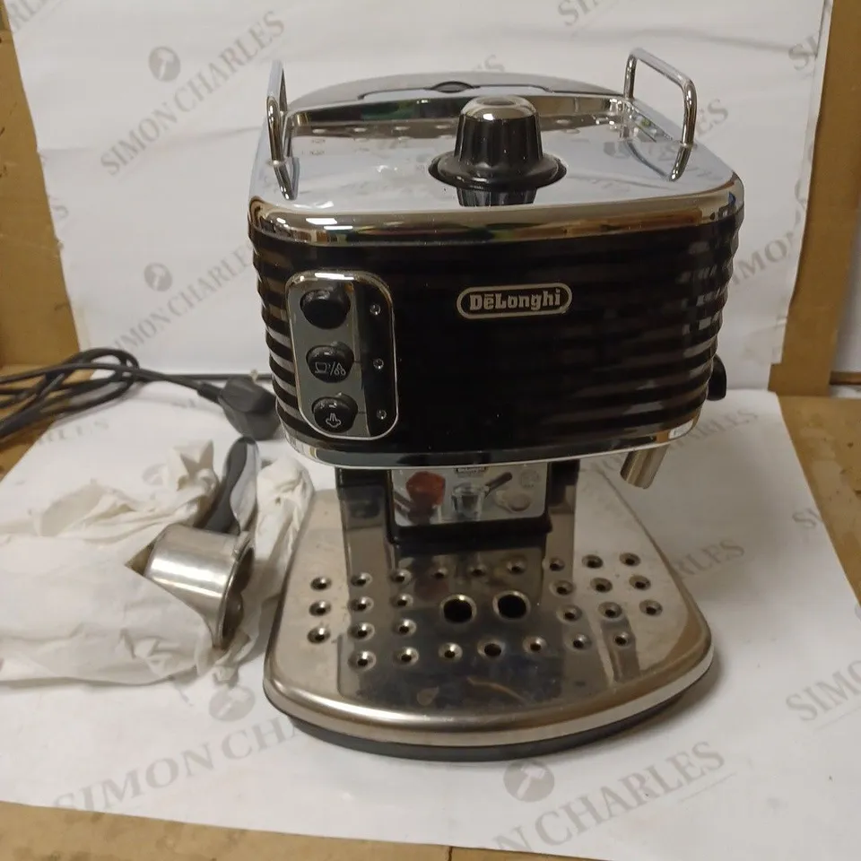 DELONGHI SCULTURA ESPRESSO & CAPPUCCINO COFFEE MAKER