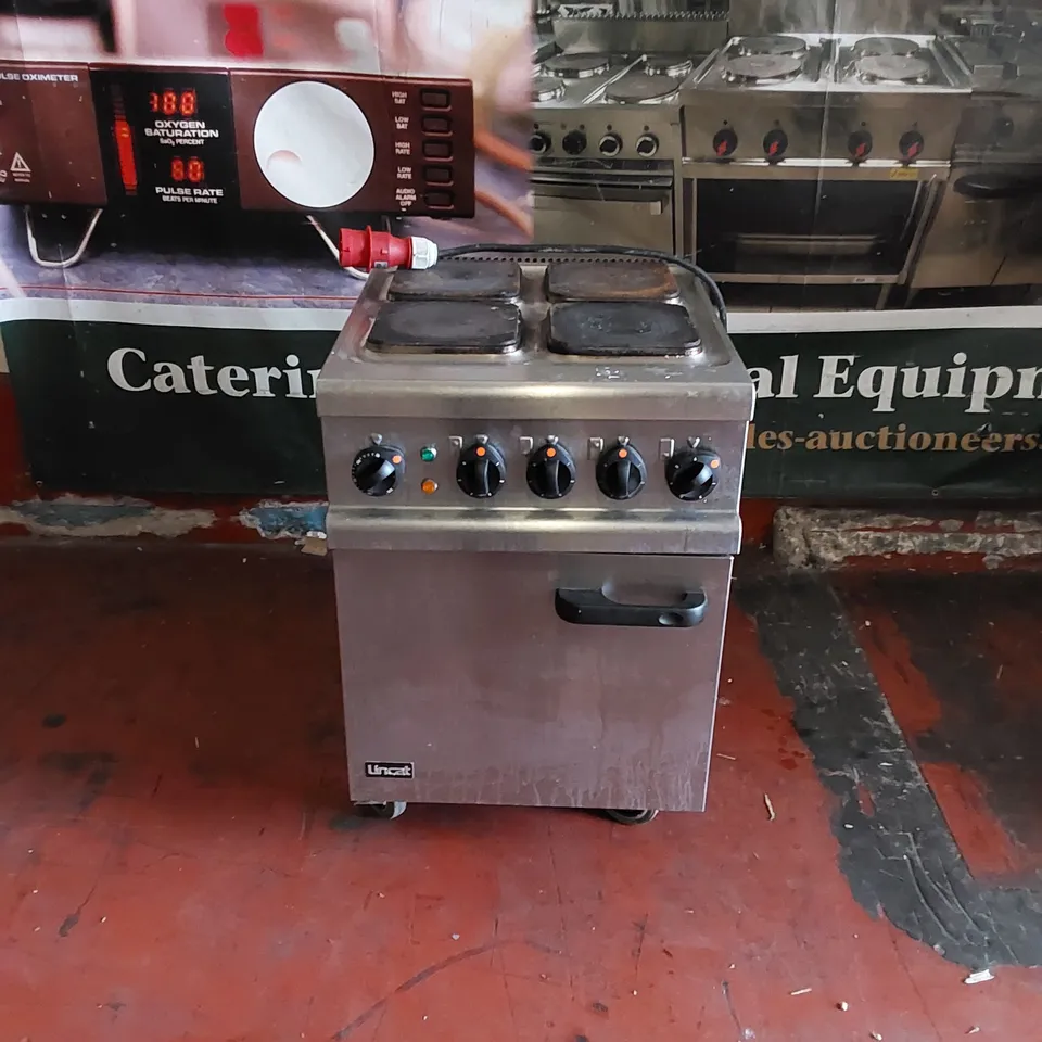 LINCAT COMMERCIAL ELECTRIC OVEN 