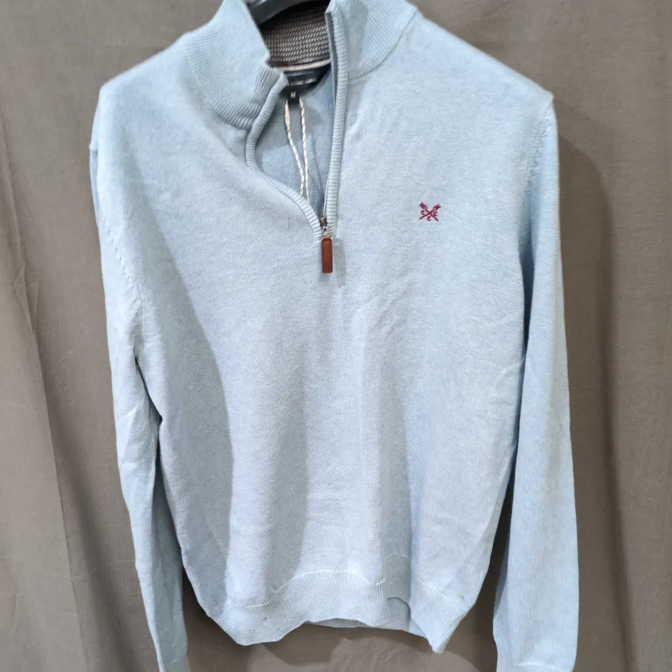 CREW CLOTHING COMPANY LIGHT BLUE QUARTER-ZIP FLEECE, SIZE M