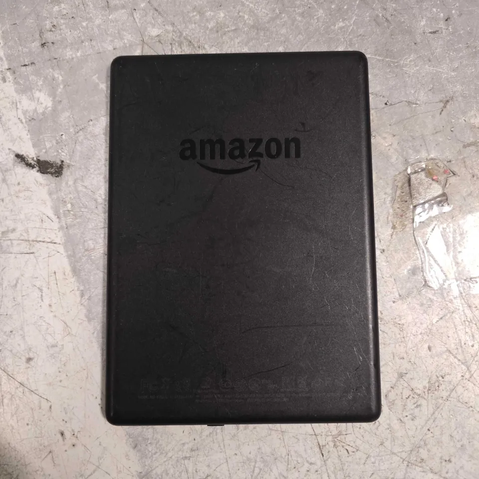 UNBOXED AMAZON KINDLE E-READER 