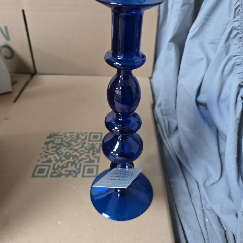 BOX OF 12 GISELA GRAHAM BLUE CANDLESTICK HOLDERS