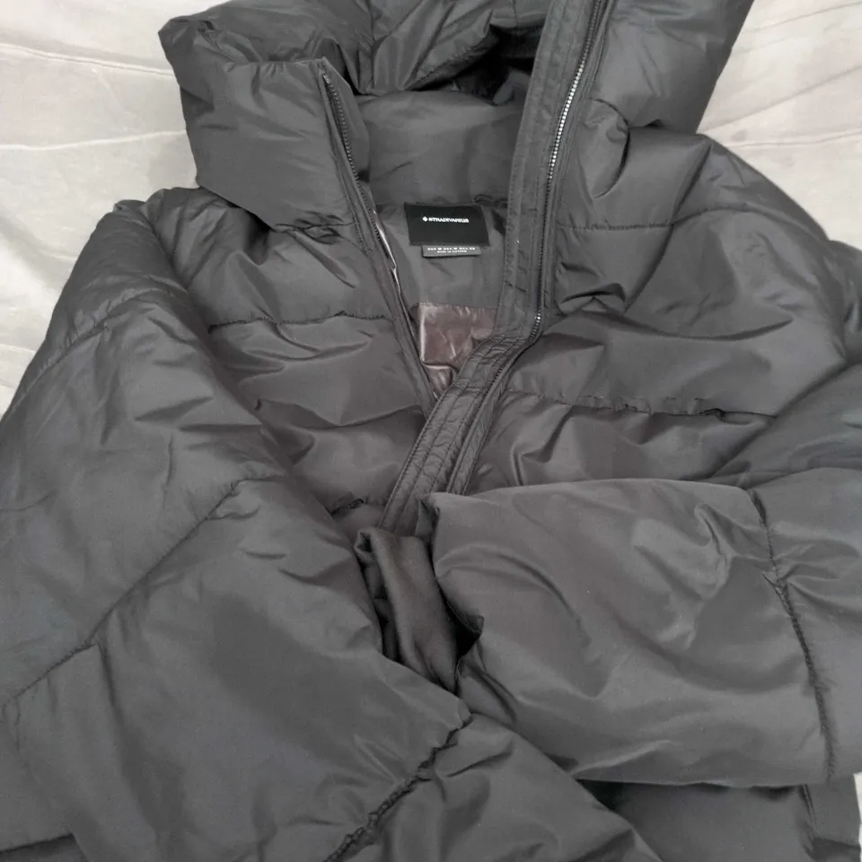 STRADIVARIUS PUFFER JACKET – MEN'S, SIZE M (EUR M, US M) – BLACK