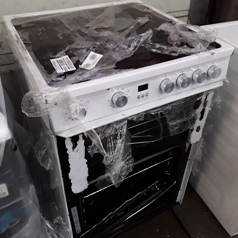 HISENSE HDE3211BWUK ELECTRIC COOKER WITH CERAMIC HOB