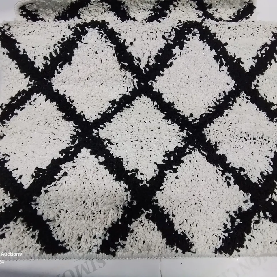 BRAND NEW PACO HOME 506 50X80CM CREAM BATH MAT