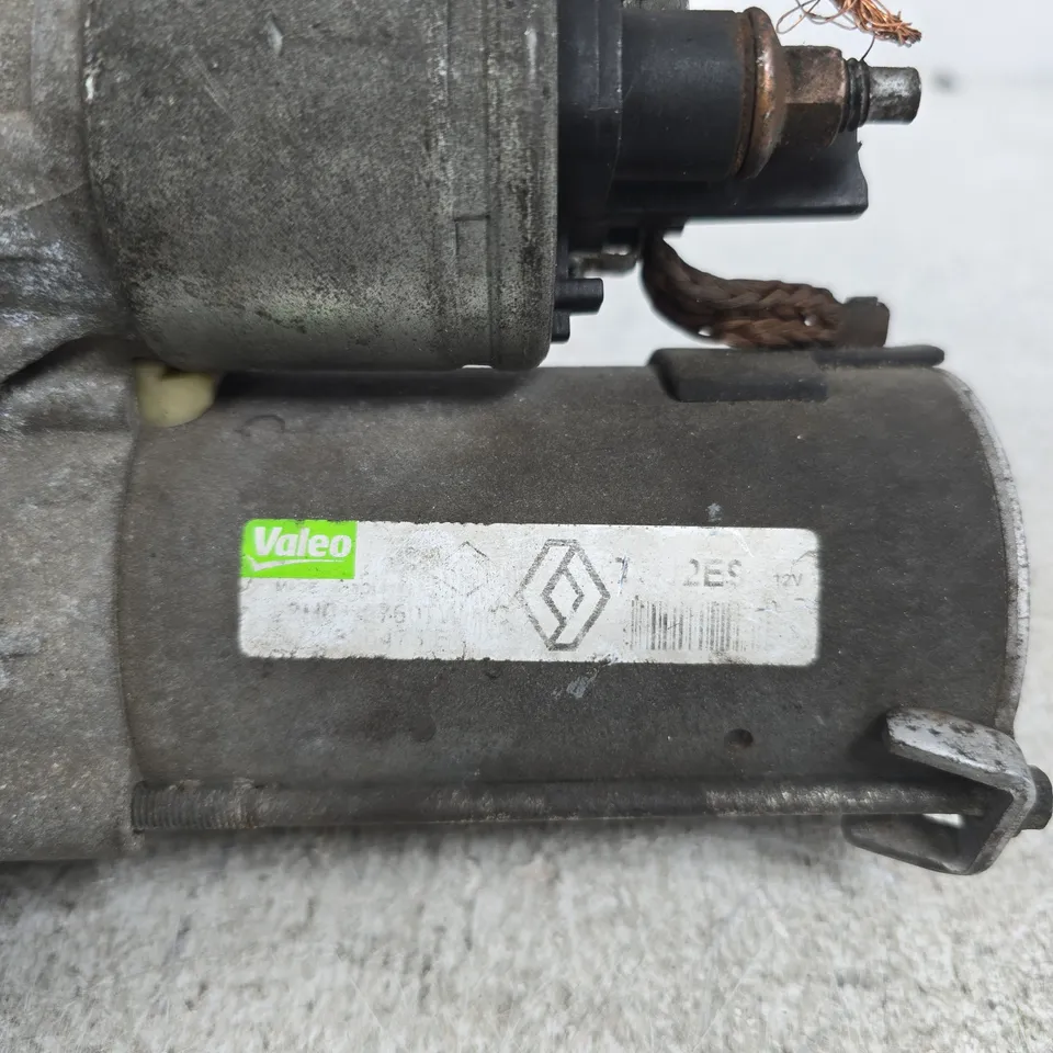 RENAULT STARTER MOTOR BY VALEO – USED