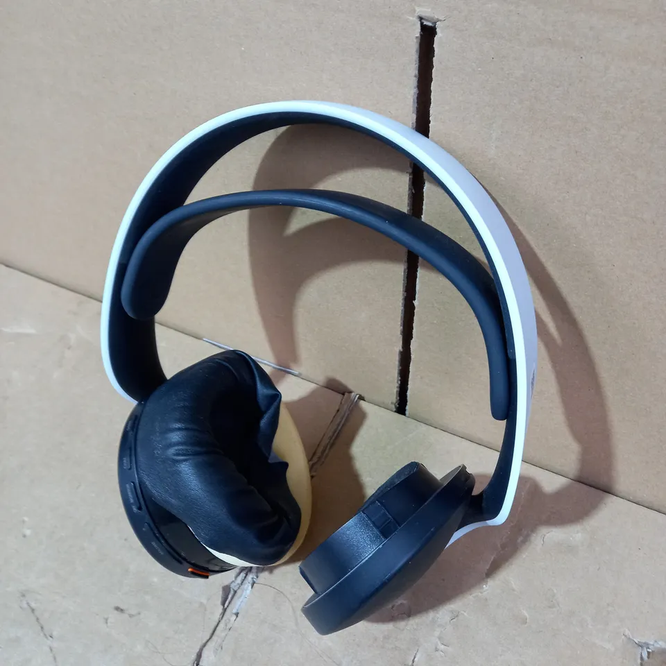 PLAYSTATION PULSE 3D WIRELESS HEADSET