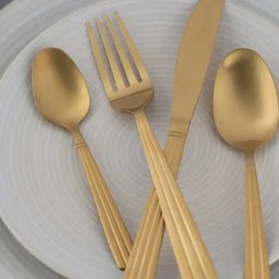 MIKASA SERENITY 16 PIECE CHAMPAGNE STAINLESS STEEL CUTLERY SET (2 BOXES)