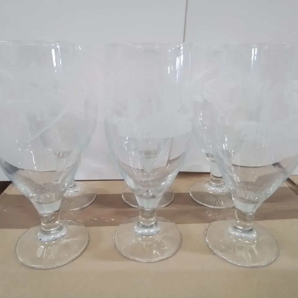 PALLET CONTAINING APPROXIMATELY 40 18-PACK BOXES OF BIER CO SUPERDAD BRANDED GLASSES