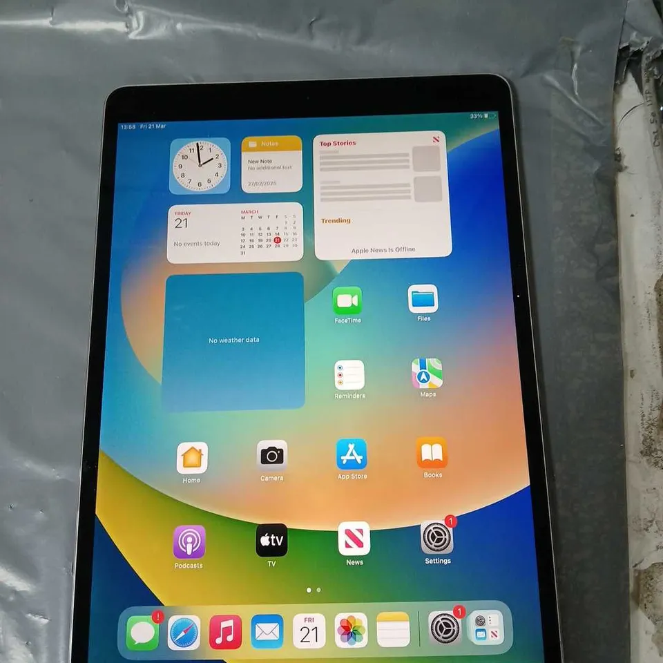 APPLE IPAD PRO 10.5INCH  64GB SILVER 