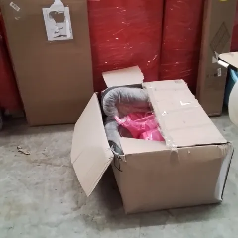 PALLET OF ASSORTED HOUSEHOLD GOODS AND PRODUCTS TO INCLUDE;PICTURE FRAME,DOG BED
