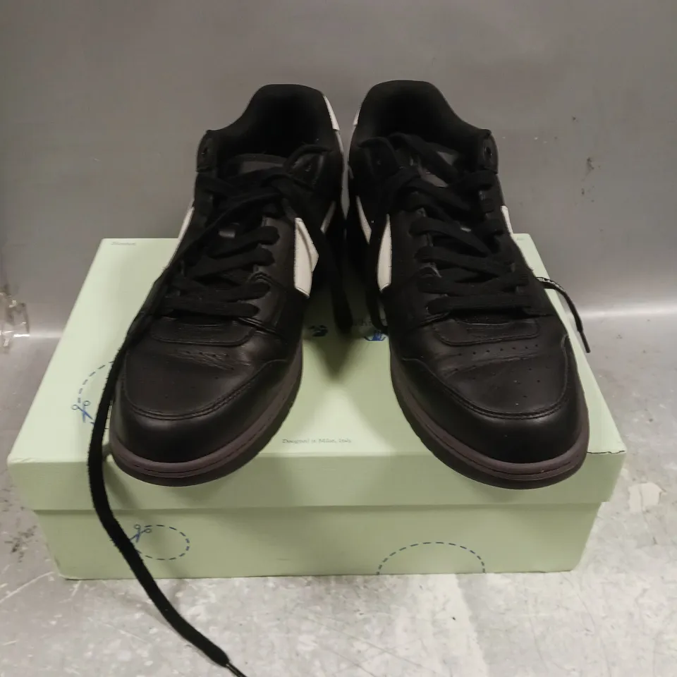 BOXED PAIR OF OFF WHITE OUT OF OFFICE TRAINERS IN BLACK - 10